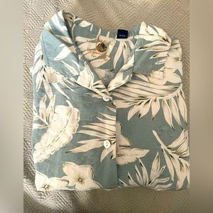 100% SILK Eagle Dry Goods Co. Hawaiian shirt. Great pattern & high quality SZ L